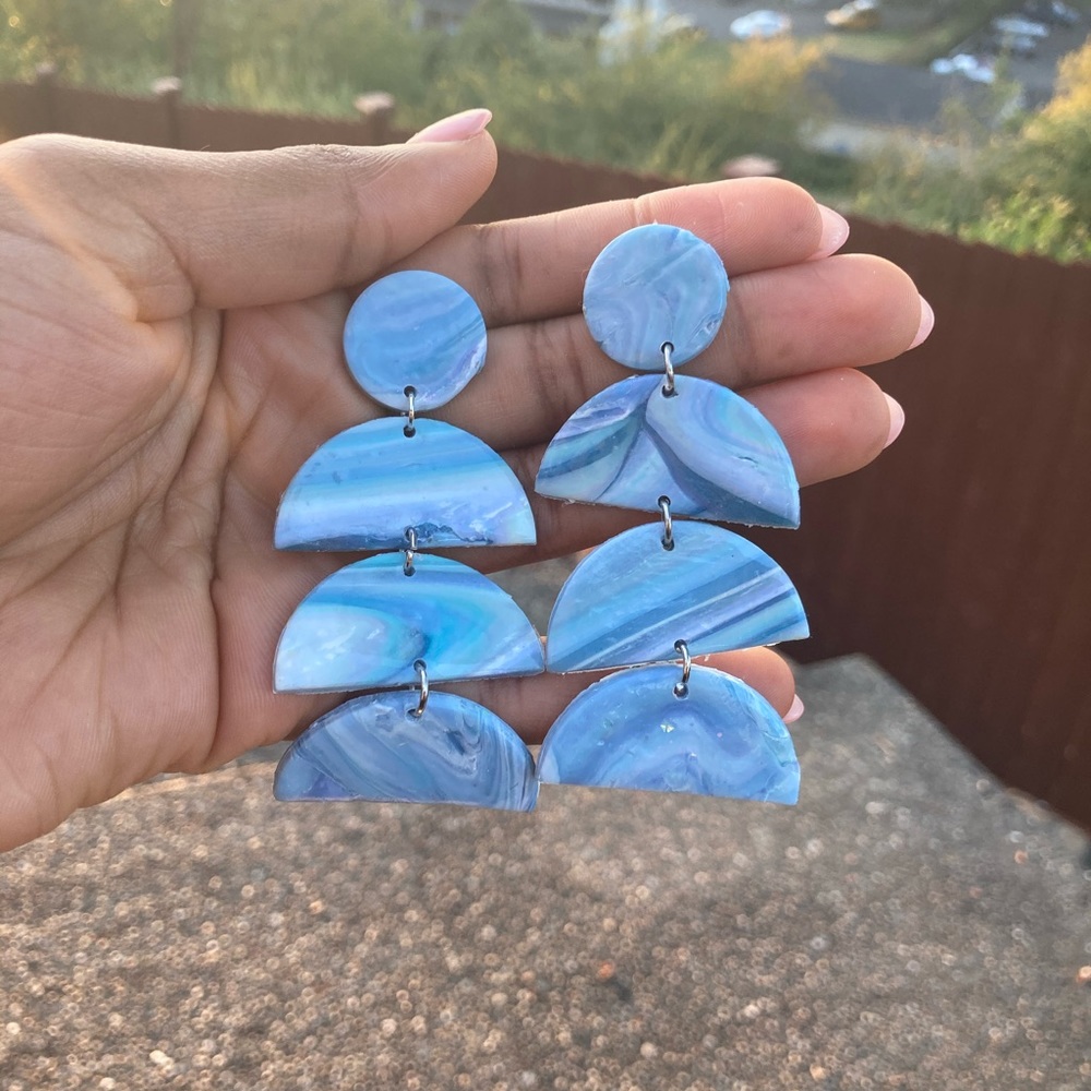 Ripple clay earrings